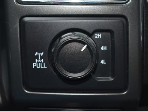 Used 2018 Ford F150 XLT w/ Equipment Group 302A Luxury AWD/4WD image 26