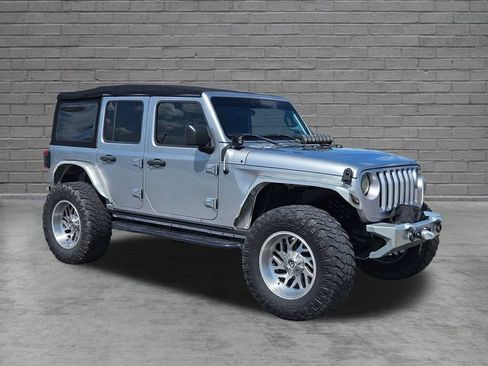Used 2018 Jeep Wrangler Unlimited Sport S AWD/4WD image 7