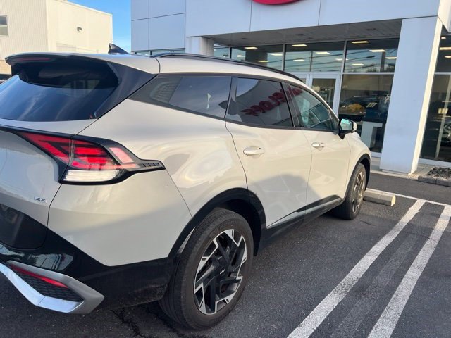 Used 2023 Kia Sportage SX AWD/4WD image 3