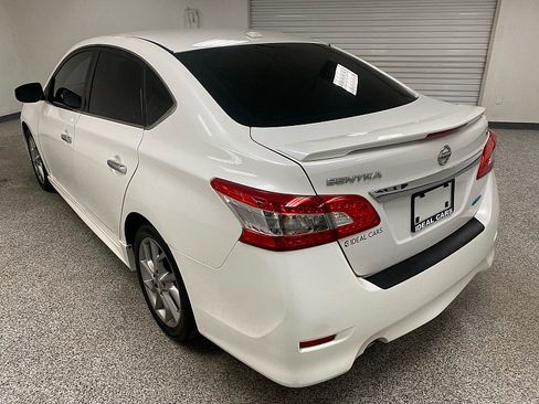 Used 2013 Nissan Sentra SR w/ Premium Pkg image 7