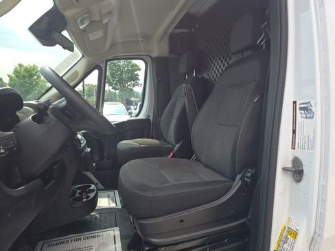 Used 2023 RAM ProMaster 2500 image 9