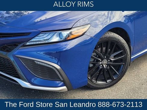 Used 2023 Toyota Camry XSE FWD image 10