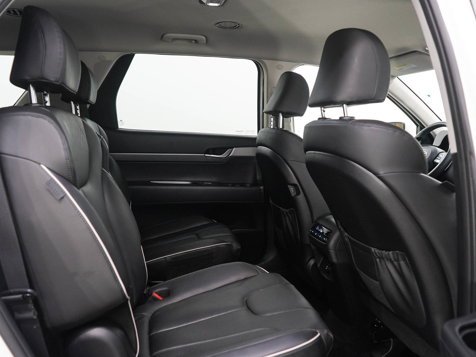 Used 2023 Hyundai Palisade SEL AWD/4WD image 14