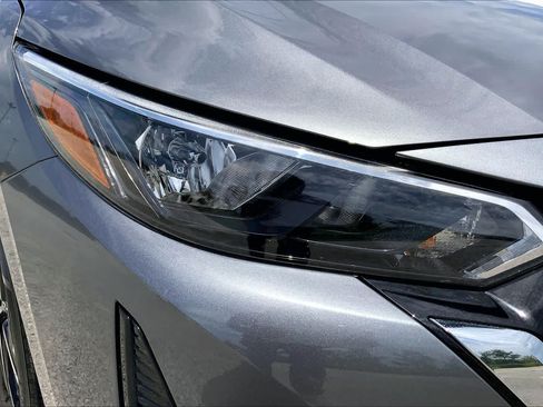 Used 2024 Nissan Sentra SV w/ All-Weather Package FWD image 27
