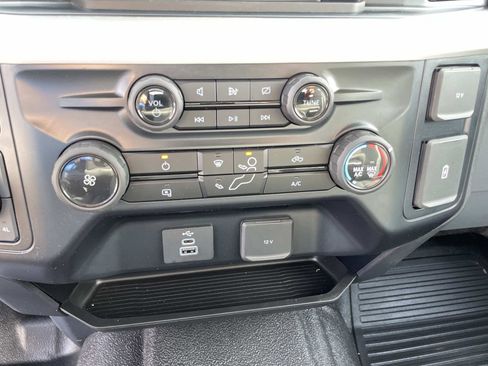 Used 2024 Ford F250 XL image 22