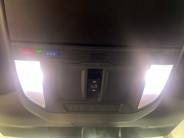 Used 2025 Subaru Forester Sport AWD/4WD image 23
