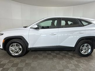 Certified 2025 Hyundai Tucson SE AWD/4WD video 5