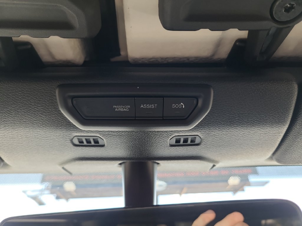 Used 2020 Jeep Wrangler Unlimited Sahara AWD/4WD image 27