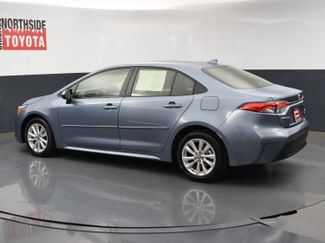 Used 2025 Toyota Corolla LE w/ LE Premium Package video 2