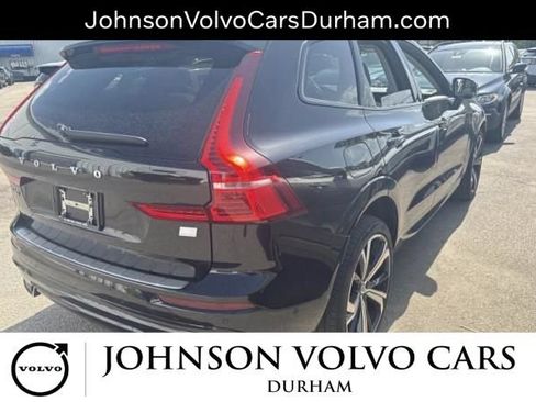 Used 2024 Volvo XC60 T8 Ultimate w/ Protection Package Premier AWD/4WD image 3