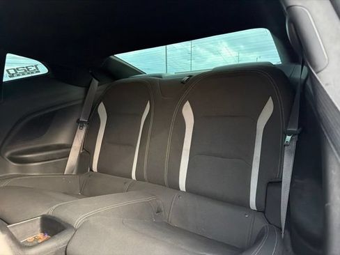 Used 2019 Chevrolet Camaro SS RWD image 11