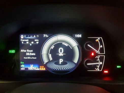 Used 2024 Lexus UX 250h AWD w/ Premium Package image 14