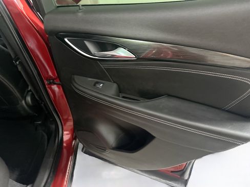 Used 2022 Buick Envision Preferred image 29