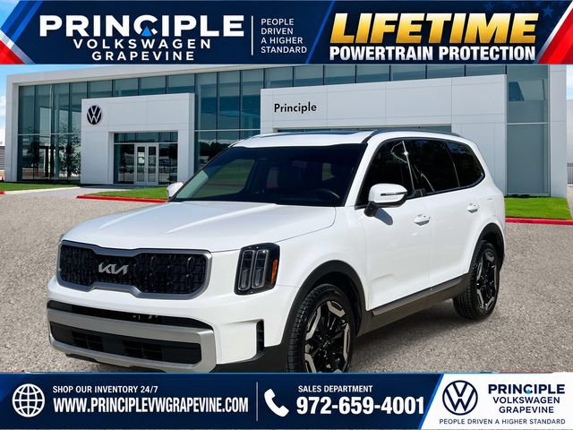 Used 2024 Kia Telluride EX w/ EX Captain's Chair Package FWD image 1