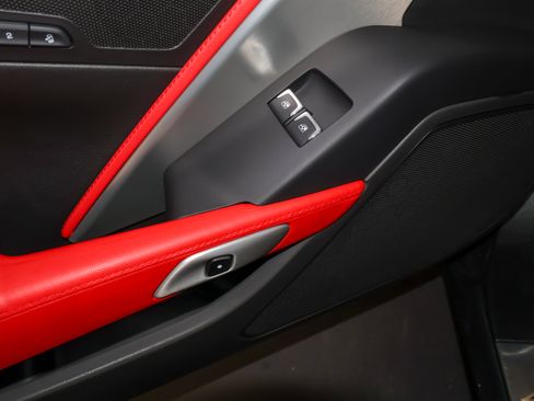 Used 2019 Chevrolet Corvette Stingray Convertible Z51 2LT RWD image 19