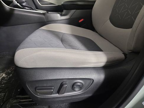 Used 2021 Toyota RAV4 XLE image 31