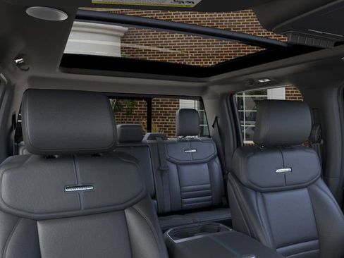 New 2026 Ford F350 Platinum w/ Tremor Off-Road Package image 22