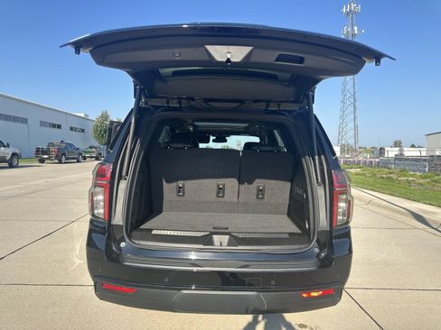 Certified 2024 Chevrolet Tahoe Z71 w/ Luxury Package AWD/4WD image 27