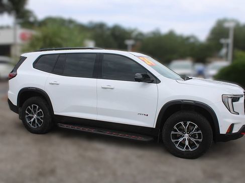 Used 2024 GMC Acadia AT4 w/ Super Cruise Package AWD/4WD image 5