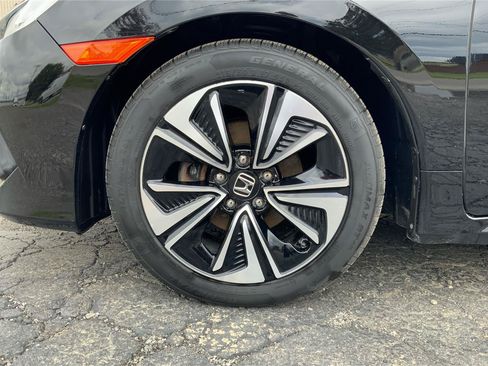 Used 2017 Honda Civic EX-T image 24