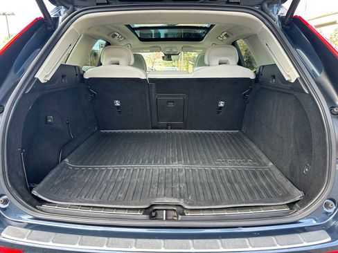 Certified 2024 Volvo XC60 T8 Plus w/ Protection Package Premier image 14