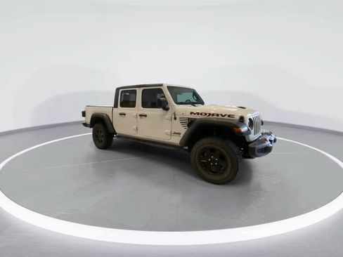 Used 2023 Jeep Gladiator Mojave w/ Cold Weather Group AWD/4WD image 2