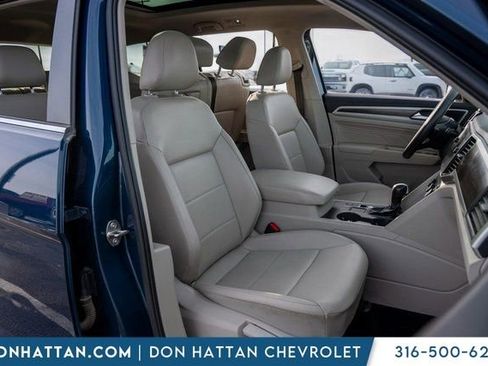 Used 2021 Volkswagen Atlas SE w/ Panoramic Sunroof Package image 27