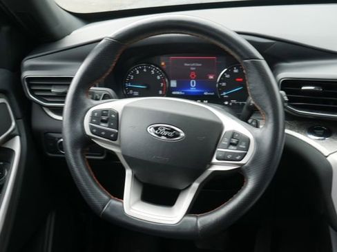 Used 2022 Ford Explorer Timberline image 18