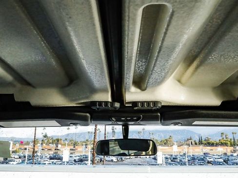 Used 2022 Jeep Wrangler Sport S image 19