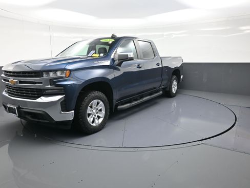 Used 2020 Chevrolet Silverado 1500 LT w/ Convenience Package image 7