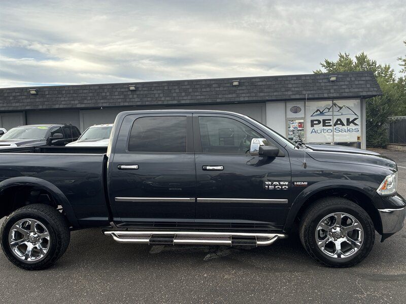 Used 2016 RAM 1500 Laramie w/ Convenience Group AWD/4WD image 8