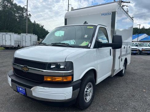 New 2025 Chevrolet Express 3500 w/ Power Convenience Package image 1