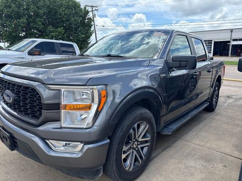 Used 2022 Ford F150 XL w/ STX Appearance Package RWD image 1