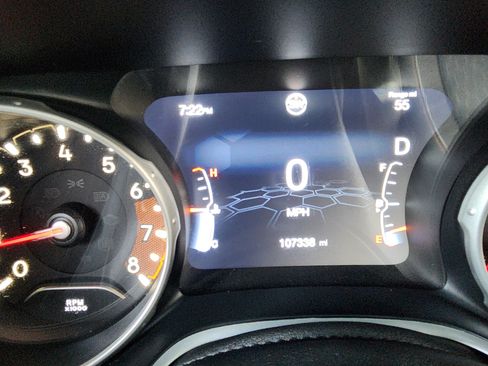 Used 2019 Jeep Compass Sport w/ Cold Weather Group FWD image 36