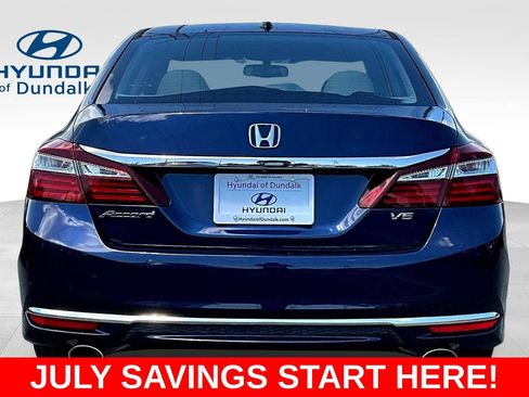 Used 2017 Honda Accord EX-L image 5