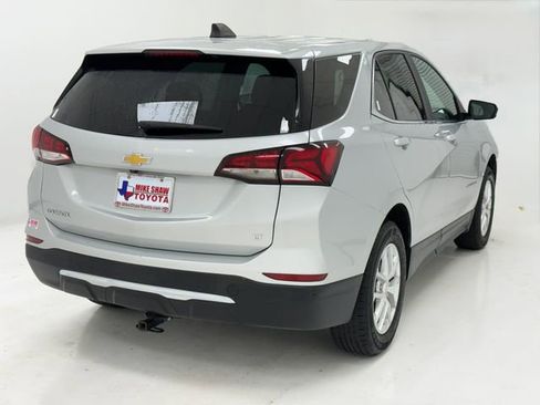 Used 2022 Chevrolet Equinox LT AWD/4WD image 40