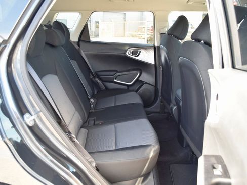 Used 2024 Kia Soul LX w/ Option Group 015 image 22