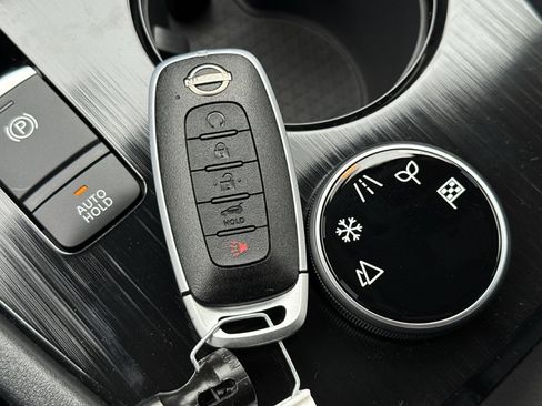 New 2026 Nissan Rogue SV image 36