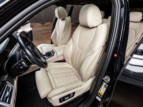 Used 2022 BMW X5 xDrive40i w/ Executive Package image 25