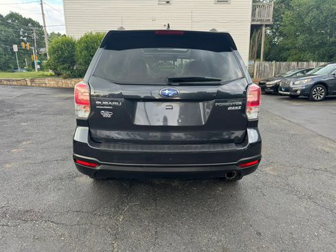 Used 2017 Subaru Forester 2.5i Premium AWD/4WD image 6