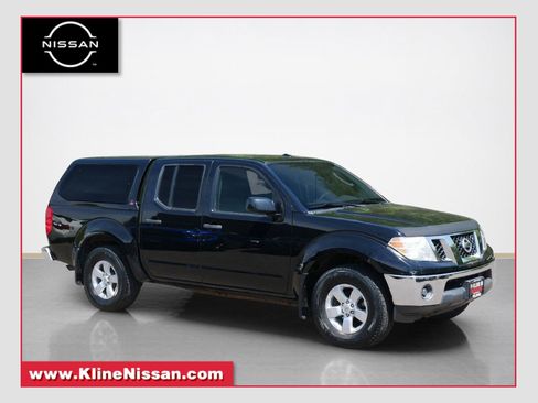 Used 2011 Nissan Frontier SV w/ SV Premium Utility Pkg AWD/4WD image 1