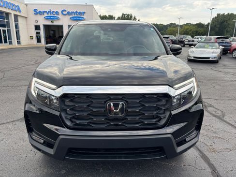 Certified 2025 Honda Passport EX-L image 3