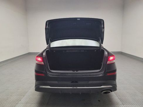 Used 2019 Kia Optima LX image 29