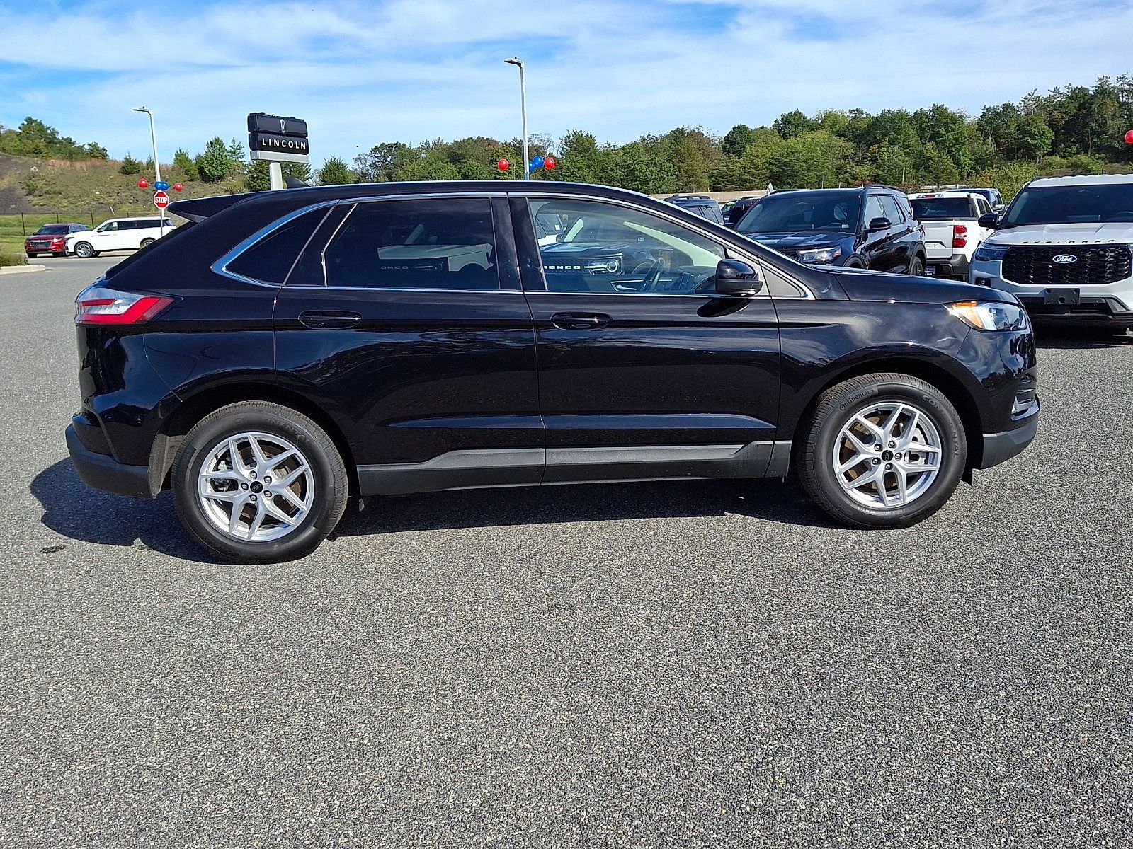 Used 2024 Ford Edge SEL w/ Convenience Package AWD/4WD image 8