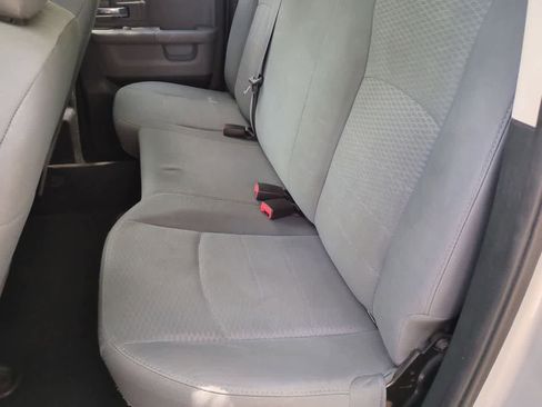 Used 2016 RAM 1500 Classic SLT RWD image 20