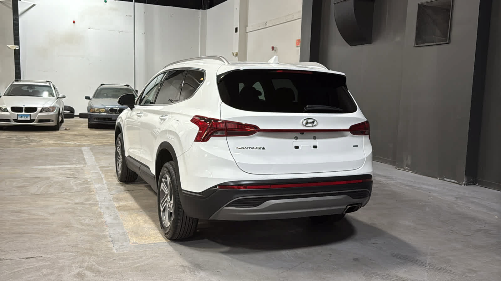 Used 2023 Hyundai Santa Fe SEL AWD/4WD image 6