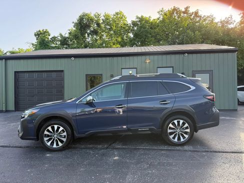 Used 2024 Subaru Outback Touring XT w/ Popular Package #2 AWD/4WD image 3