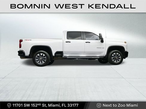 Used 2023 Chevrolet Silverado 2500 Custom w/ Custom Value Package image 26