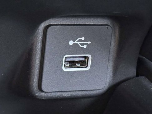 Used 2023 Honda HR-V LX image 25