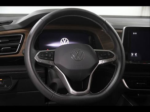 Certified 2024 Volkswagen Atlas SE AWD/4WD image 7